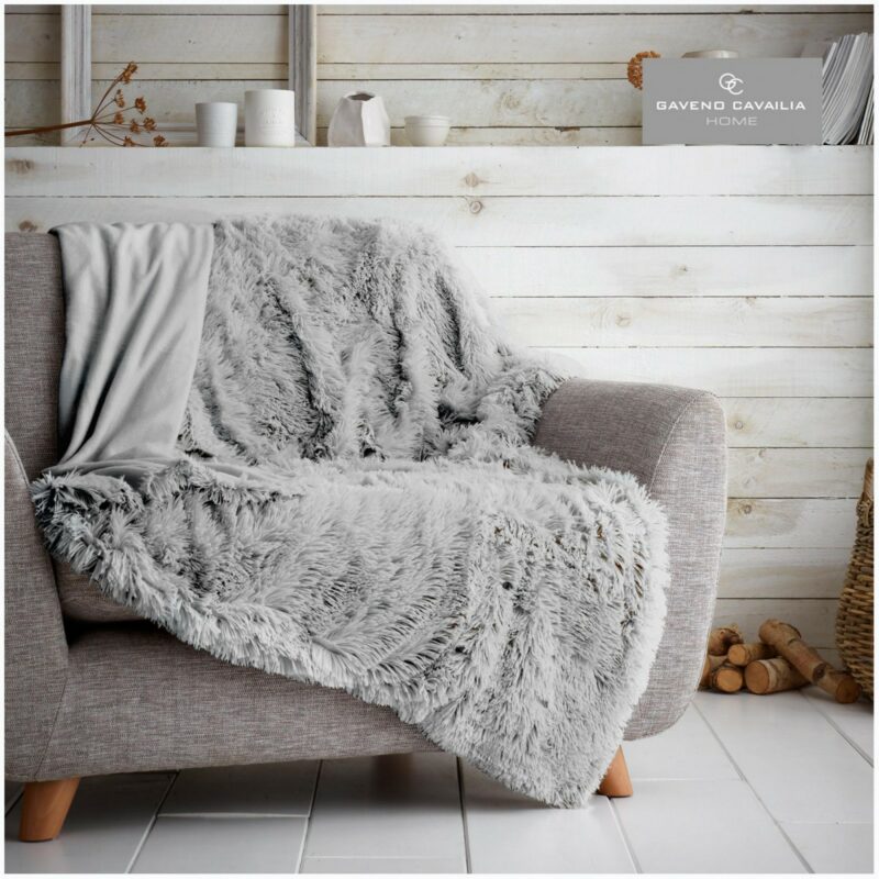 11163336 hugg snug throw 150x200 silver 1 2