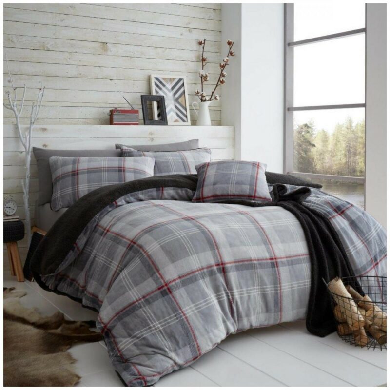 11366348 teddy duvet set lincoln check single grey red 1 1