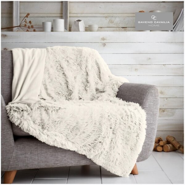 Hug & Snug Throw - Image 3