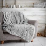 Hug & Snug Throw - Image 8