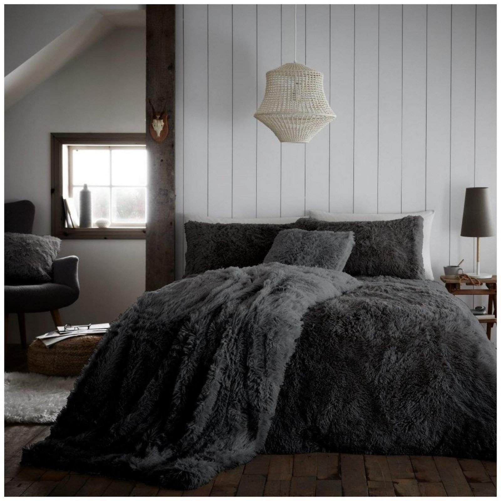 11368397-hugg-snug-duvet-set-king-charcoal-4-pcs-1-2.jpg Hug & Snug Duvet Set - Image 11