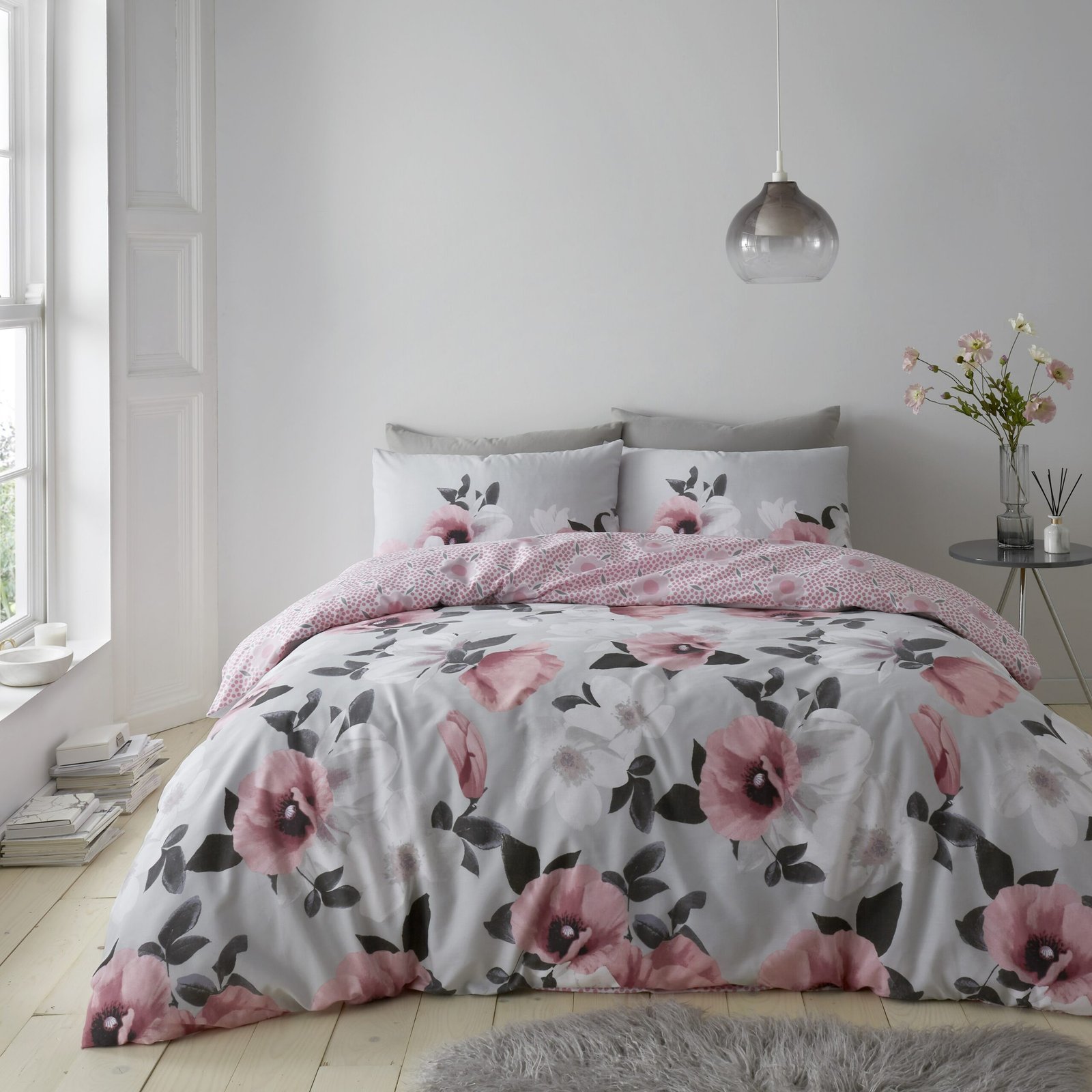 3D_Digital_Poppy_Blush_Main0-scaled-1.jpg 3D Digital Poppy Printed Duvet Set - Image 1
