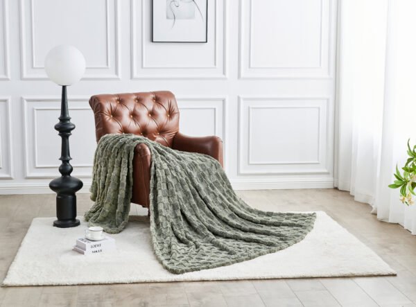 Bentley Jacquard Throw - Image 2