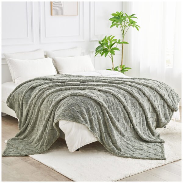 Marty Jacquard Throw - Image 5