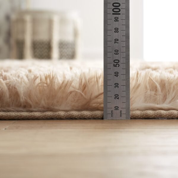 Marble Hug & Snug Rug - Image 4