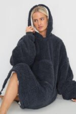 Teddy Plain Hoodie - Image 10