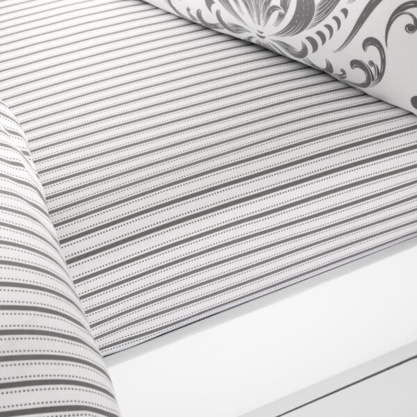 Jacquard Damask Duvet Cover Set – Charcoal - Image 8
