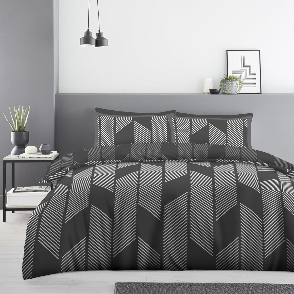 Reversible Geometric Duvet Cover Set with Button Closure Charcoal