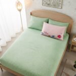 Kids Flying Insects Pattern Sheet Cover Set