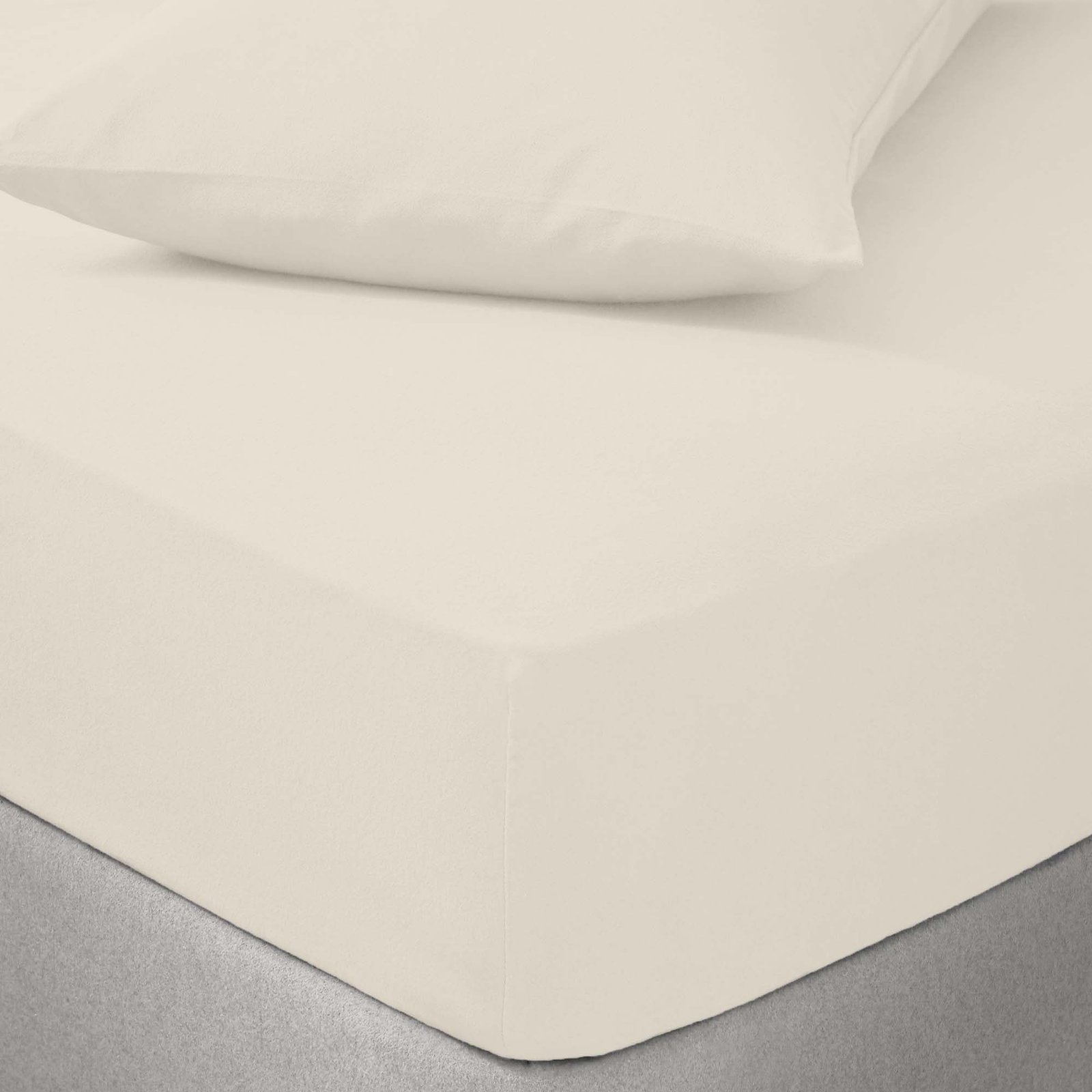 4 200 Thread Count Fitted Sheet - Cream - Image 1