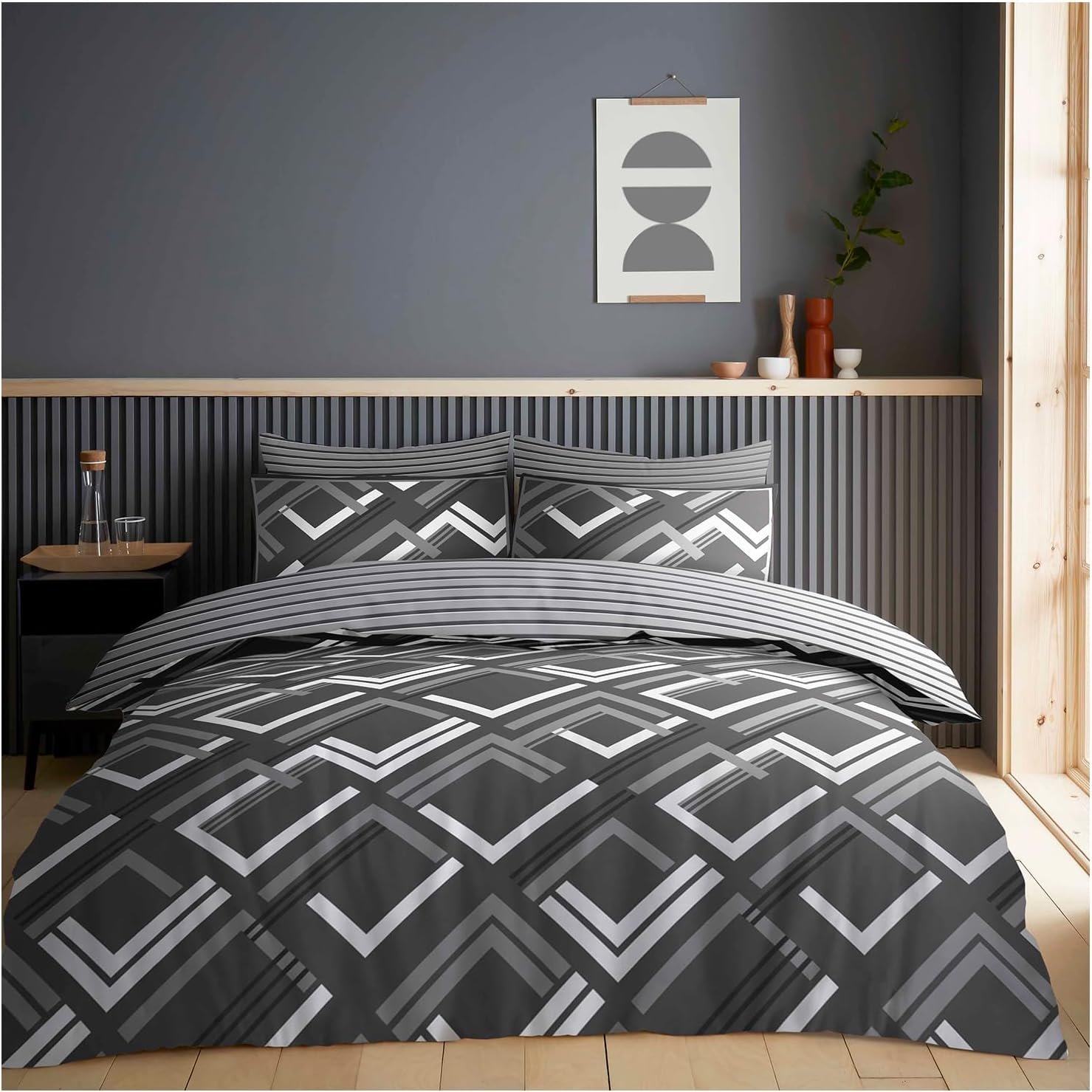 71oKoUjtJkL._AC_SL1500_ Reversible Geometric Duvet Cover Set - Charcoal