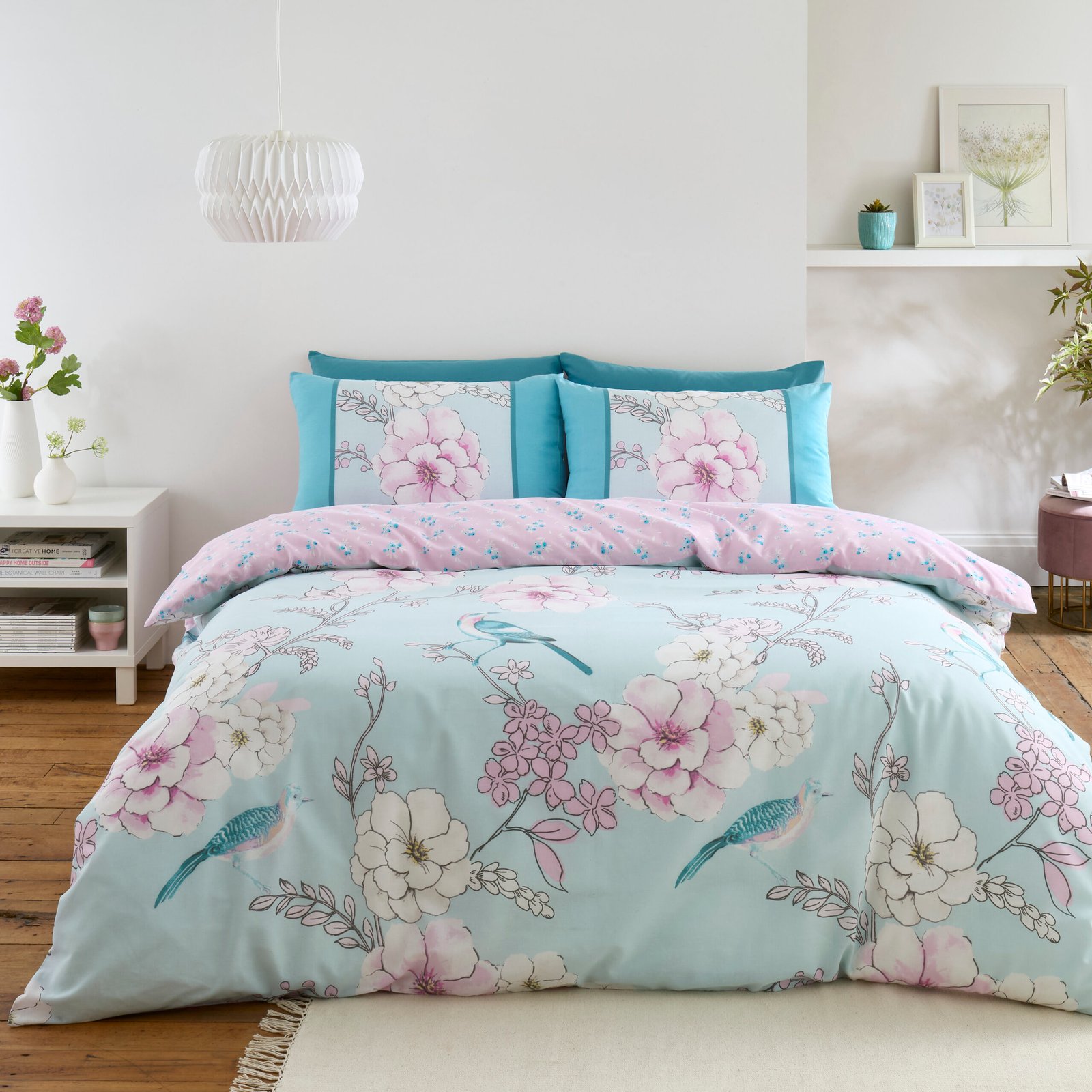 Gabby_Main Luxury Reversible Sparrow Duvet Cover Set - Blue