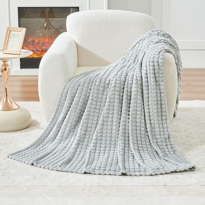 Luxury Textured Fleece Throw - Grey