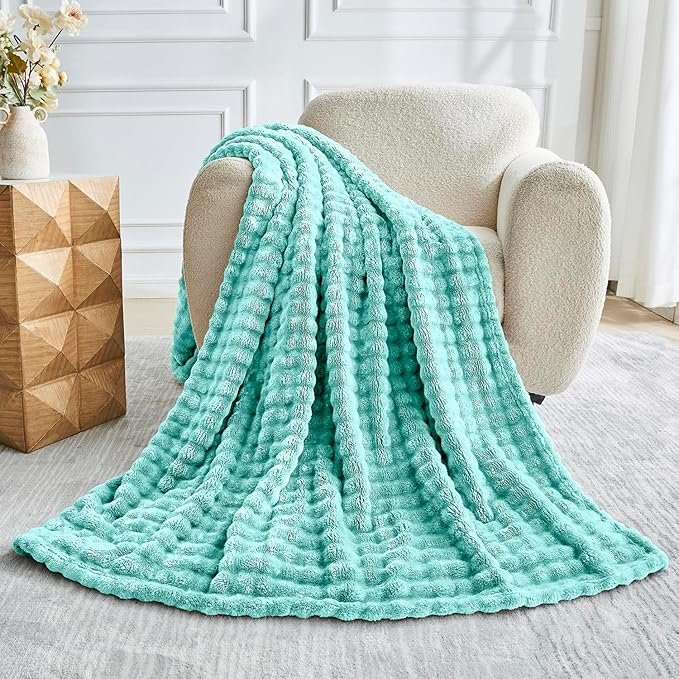 Luxury Puffed Texture Throw Blanket - Green