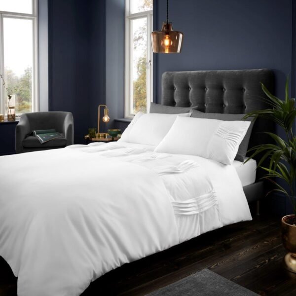 Fancy Velvet Band Duvet Cover Set - White