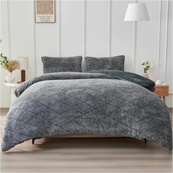 Teddy Fleece Greek Key Duvet Cover Set Charcoal