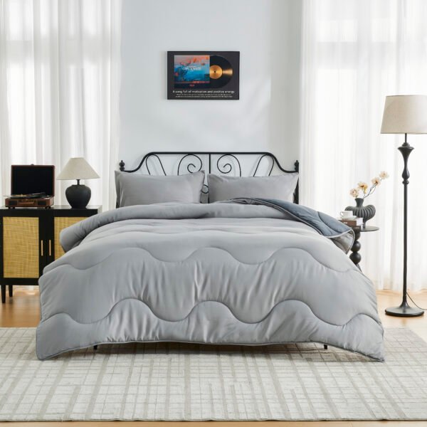 Coverless Duvet 10.5 Tog Quilt - Grey/Charcoal
