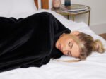 Luxury Fluffy Fleece Couch Throw - Black - Image 10
