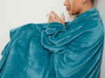 Luxury Fluffy Fleece Couch Throw - Teal - Image 10