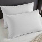 2 Pack Soft Plain Dyed Pillowcases - White