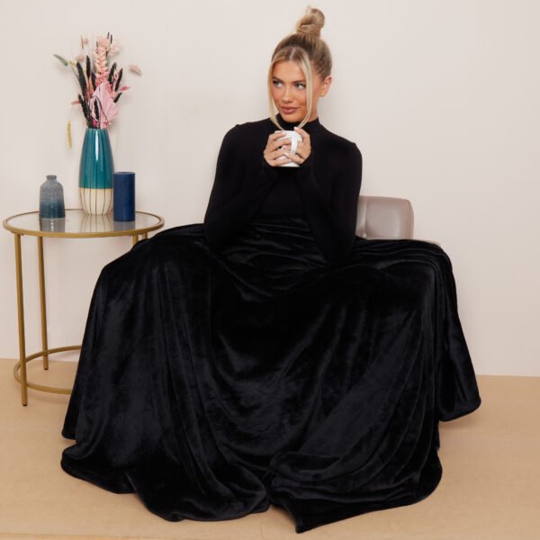Luxury Fluffy Fleece Couch Throw - Black