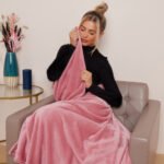 Luxury Fluffy Fleece Couch Throw - Blush Pink - Image 4