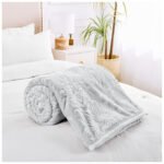 Deluxe Fleece Sherpa Cozy Blanket - Silver