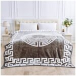 Sherpa Fleece Cosy Weighted Blanket 4Kg - Image 19