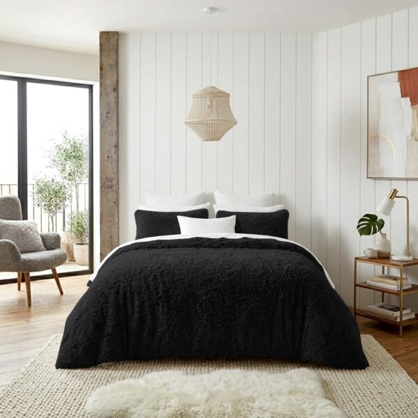 Hug & Snug Fluffy Duvet Cover Set Black