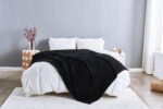 Luxury Ribbed Fleece Throw - Black - Image 3
