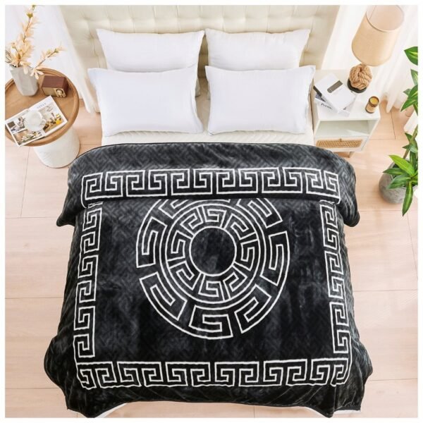 Luxury Greek Key Fleece Blanket Black/White