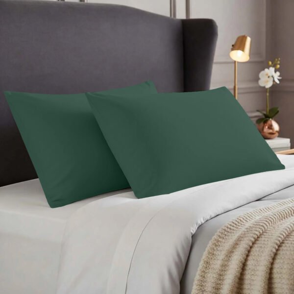 2 Pack Soft Plain Dyed Pillowcases - Dark Green
