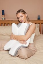 Ergonomic Memory Foam Orthopaedic Pillow - White - Image 3