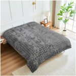 Blossom Heart Heavy Blanket 4kg - Charcoal - Image 4