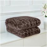 Blossom Heart Heavy Blanket 4kg - Coffee - Image 5