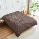 Blossom Heart Heavy Blanket 4kg - Coffee - Image 4