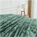 Blossom Heart Heavy Blanket 4kg - Green - Image 5