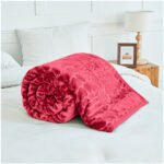 Blossom Heart Heavy Blanket 4kg - Red - Image 8