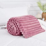 Luxury Ribbed Fleece Throw - Winter Berry - Image 2