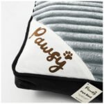 Plush Ribbed Pet Bed for Dogs & Cats - Grey - Image 3