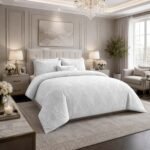 Luxury Linked Pattern Duvet Cover Set - White