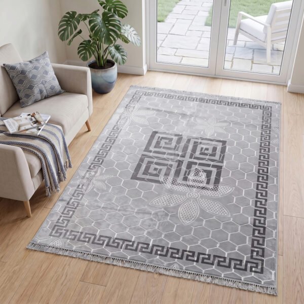Luxury Greek Pattern Faux Fur Rug – Silver