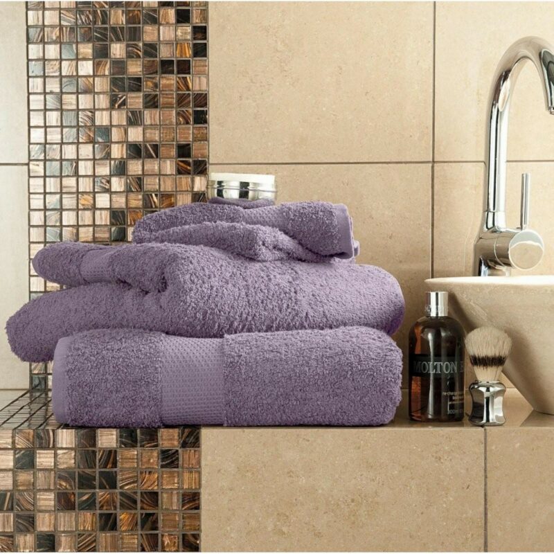 41044291 miami hand towel 50x85 lavender 1